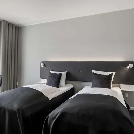 Hotel Svendborg מלון 4*