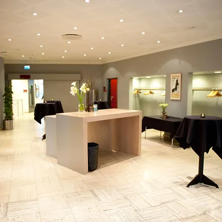 מלון Hotel Svendborg סבנדבורג